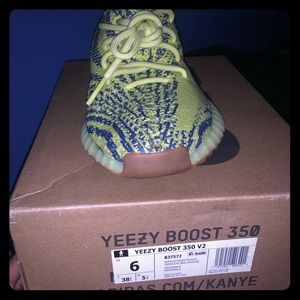 Yeezy boost 350 frozen yellow